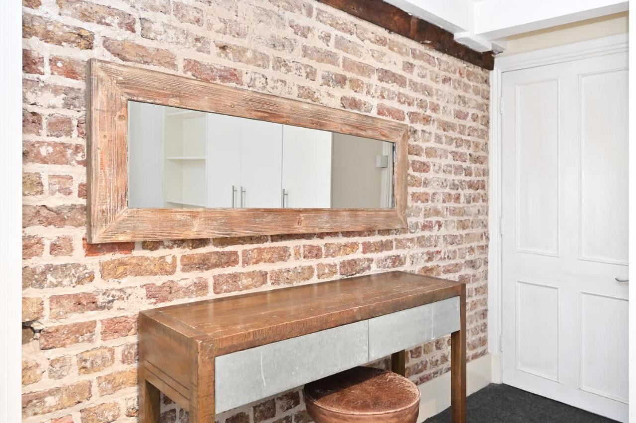 Soho, Piccadilly & Chinatown - Two Bedroom & Two Double Beds Apartment Londen Buitenkant foto