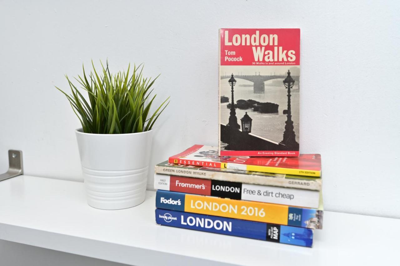 Soho, Piccadilly & Chinatown - Two Bedroom & Two Double Beds Apartment Londen Buitenkant foto